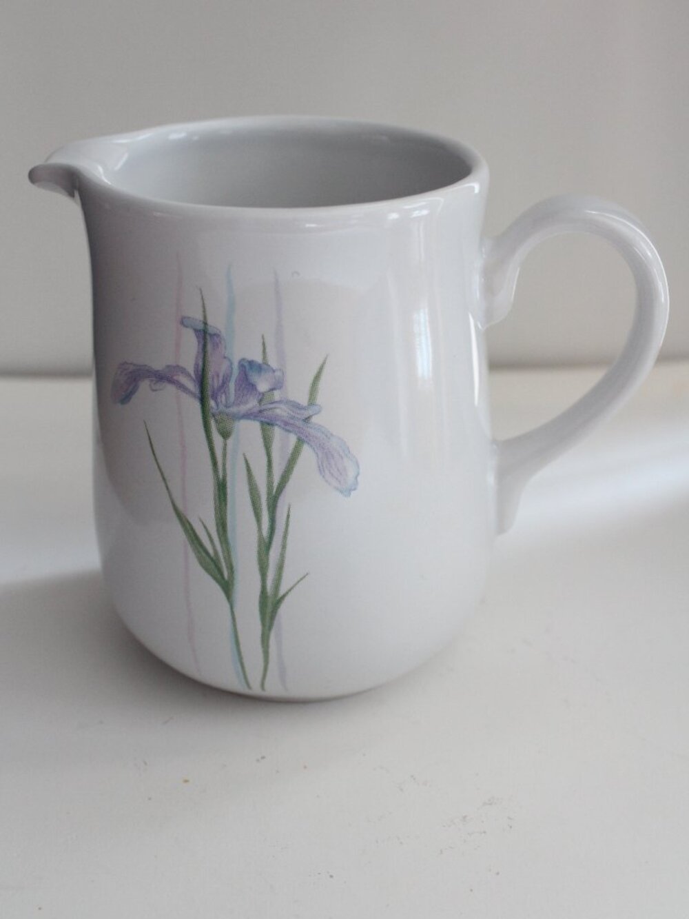 Corelle Shadow Iris Creamer